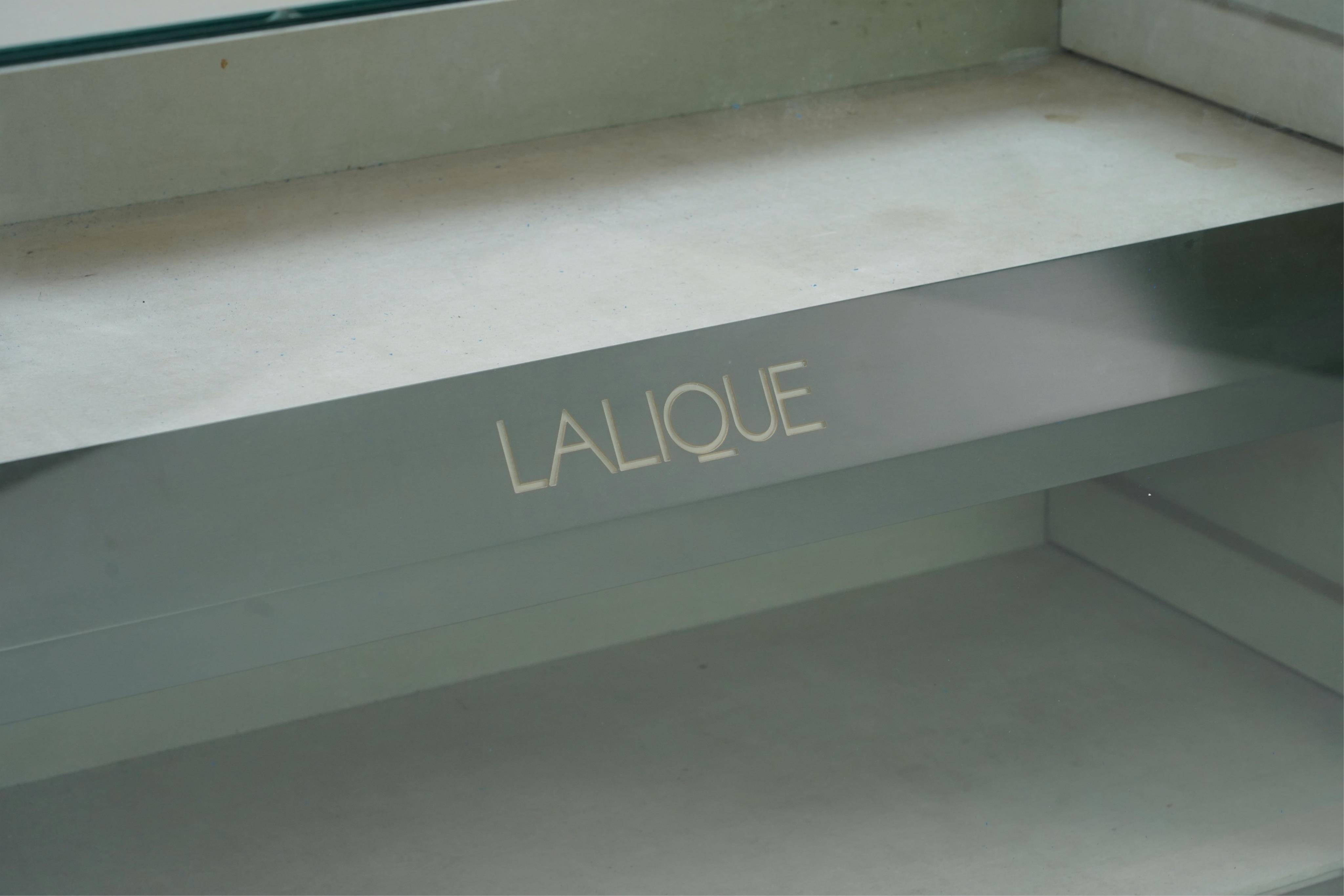 Lalique: A branded modern display cabinet